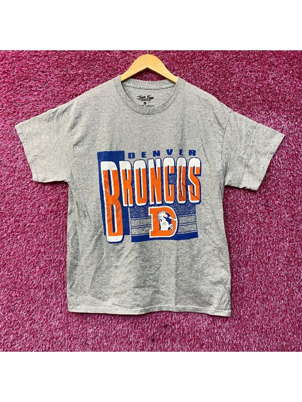 Junk Food Clothing Denver Broncos Complete T-Shirt Medium